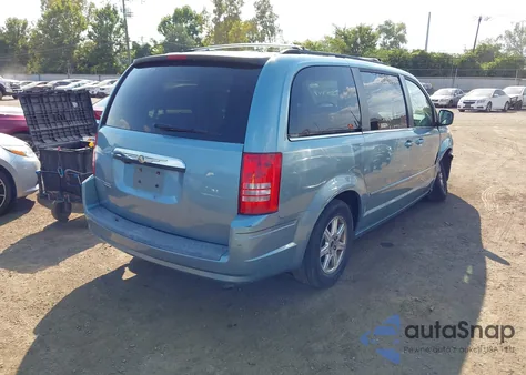 2008 Chrysler Town & Country Touring from USA, damaged, VIN 2A8HR54P48R793195